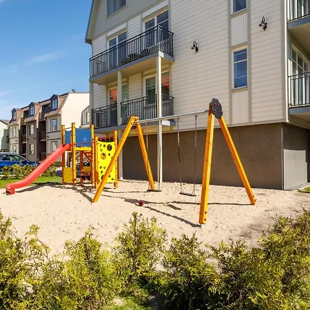 Luna Apartament Parnawa